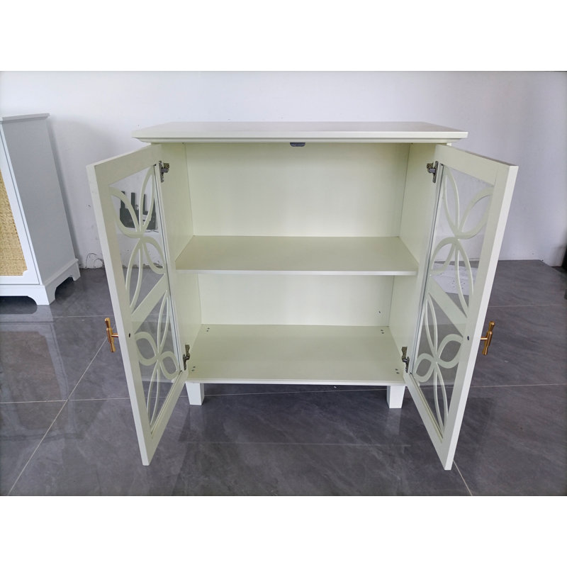 Buffet avec tablettes réglables