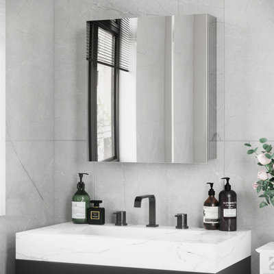 Armoire de salle de bain avec tablettes en acier inoxydable
