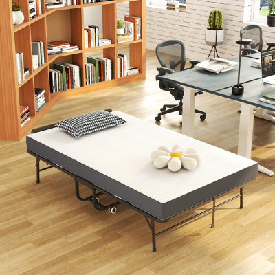 Lit pliant de 75 po x 46 po de large avec tête de lit réglable, matelas en mousse à mémoire de forme de 5 po, lit d'invité robuste sur roulettes pour les personnes de grande taille, cadre en métal de lit industriel spacieux et simple, installation facile et espace