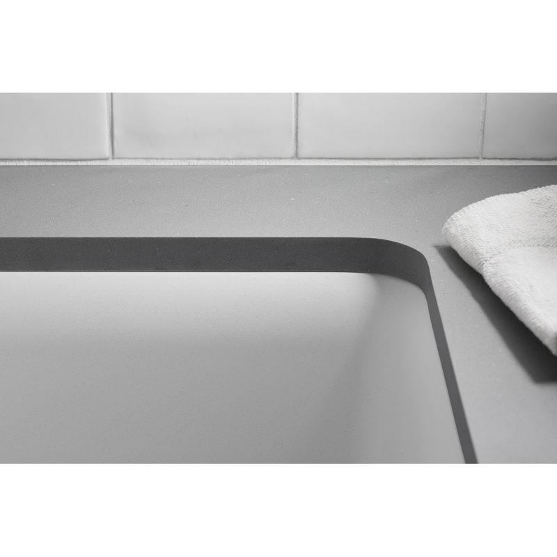 Évier de cuisine encastré à cuve simple 33-1 / 2 po x 18-5 / 16 po x 9-1 / 2 Cairn Cairn, Blanc mat