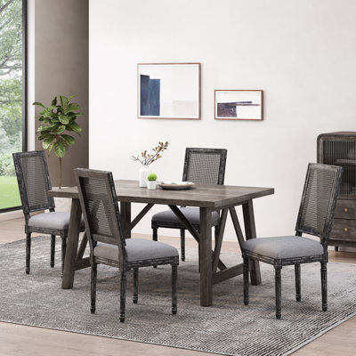 DINING CHAIR