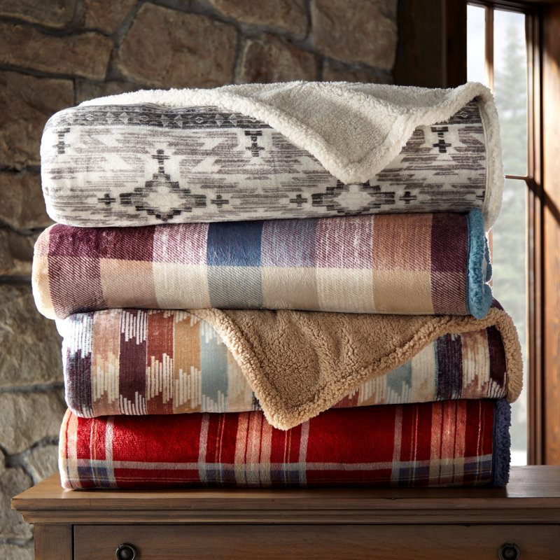 Couverture en sherpa multi-velours 90 po x 96 po Crafted by Catherine Weston, Weston multi, Grand lit