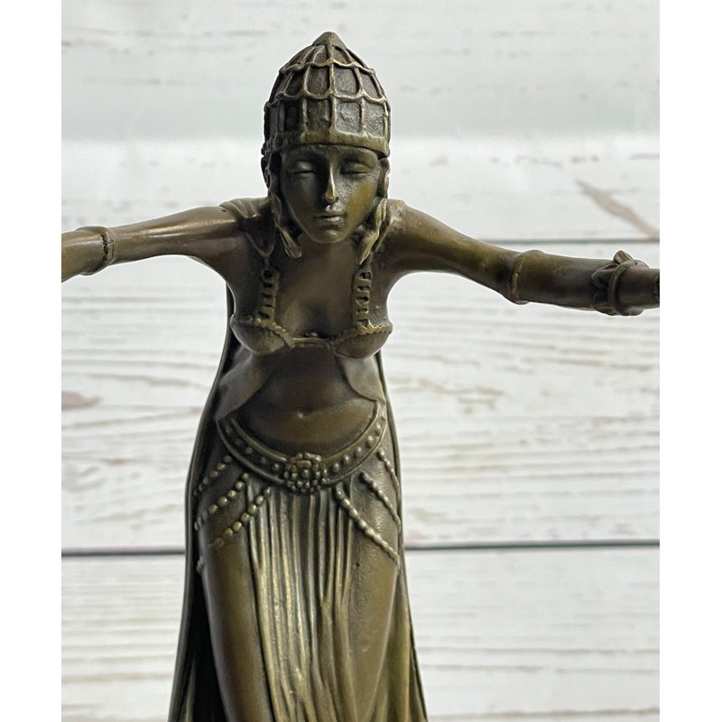 Figurines et sculptures Yarell
