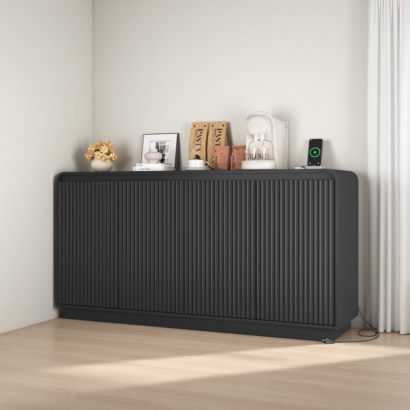 Meuble télé cannelé à 4 portes avec prise de courant, centre de divertissement Wave sans poignée, armoire de rangement à panneau de particules réglable à 3 niveaux, console multimédia multifonctionnelle et buffet