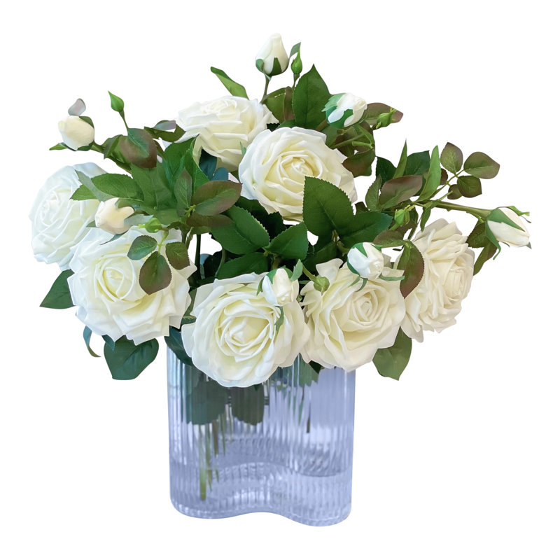Grand arrangement floral dans un vase