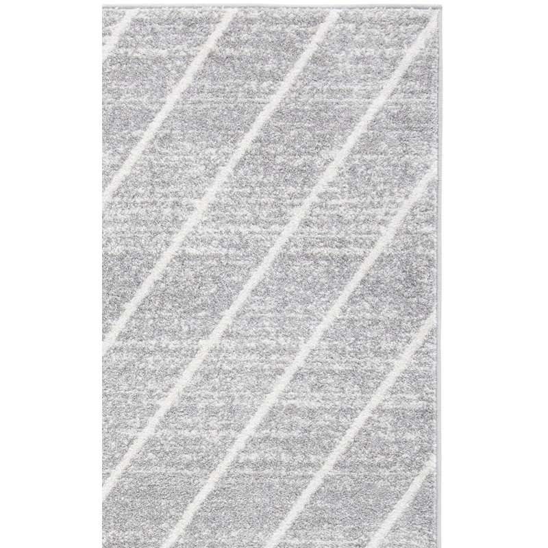 Jaimes Performance Geometric Rug, Runner 2'6" x 8'