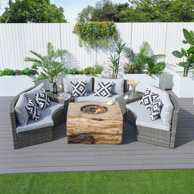 Gatesville 6 - Person Patio Conversation Set with Cushions