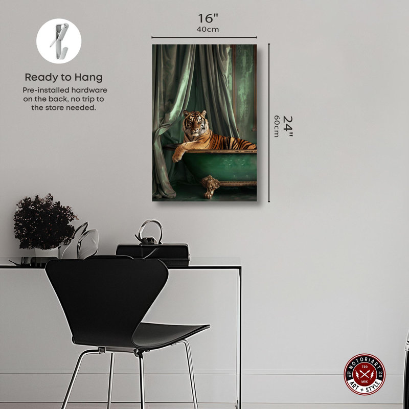 «Elegant Tiger Bath Canvas» par Notoriart, Toile tendue, H 24 po x l 16 po