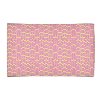 Tapis rose/jaune à chevrons lineed