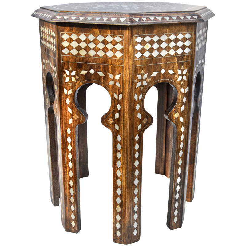 Table d'appoint marocaine à motif astral incrusté de nacre