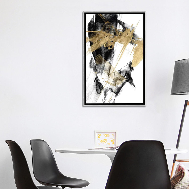 « Glam & Black I » par Jennifer Goldberger-impression, H 40 po x l 26 po x P 1,5 po, Toile avec cadre argenté