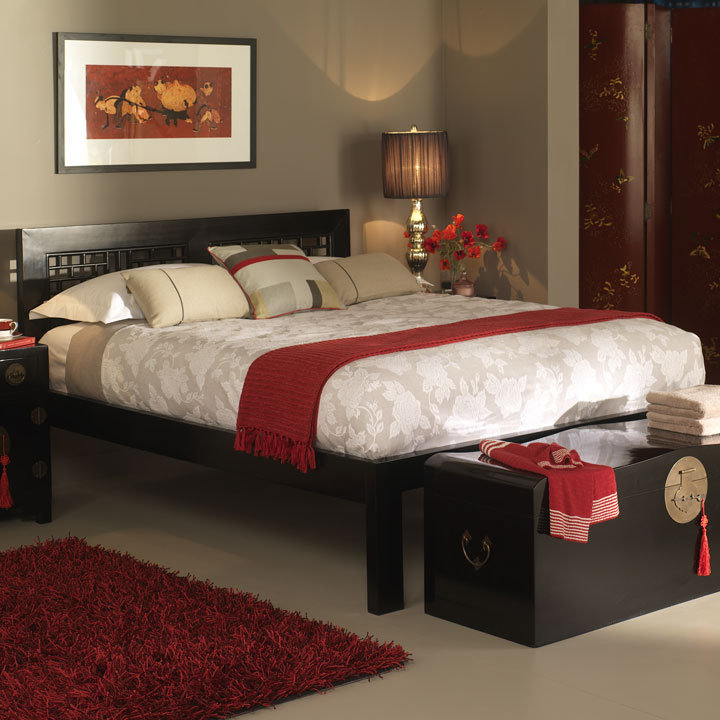 Hangzhou Bed, Black Lacquer