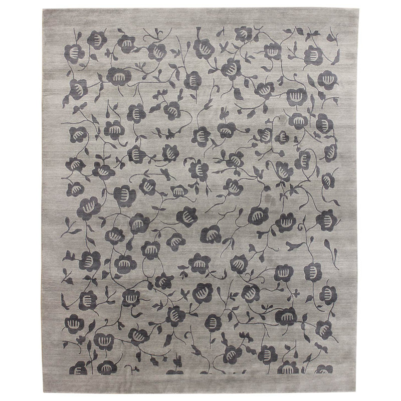 Solandra Floral Area Rug in Gray