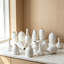 Ensemble de vases en céramique blanche pour la décoration intérieure, assortiment de mini vases à bourgeons avec une finition mate côtelée, parfaits pour les fleurs fraîches, les herbes de pampa séchées, les centres de table de mariage, la décoration de table et d'étagère.