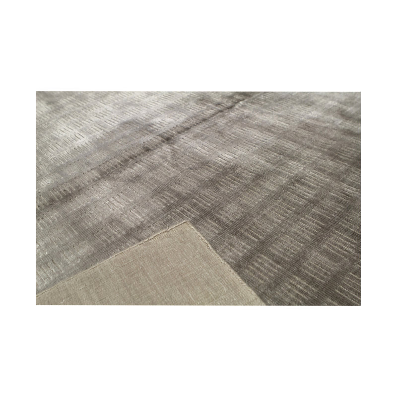 Tapis de haute qualité noué à la main