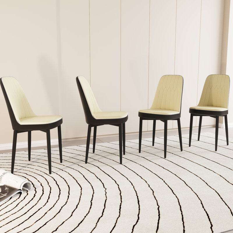 4 chaises de salle à manger, revêtement en cuir de polyuréthane, coussins épais, pieds en métal noir pour une cuisine élégante beige moderne et chaises 4 - cuir beige,