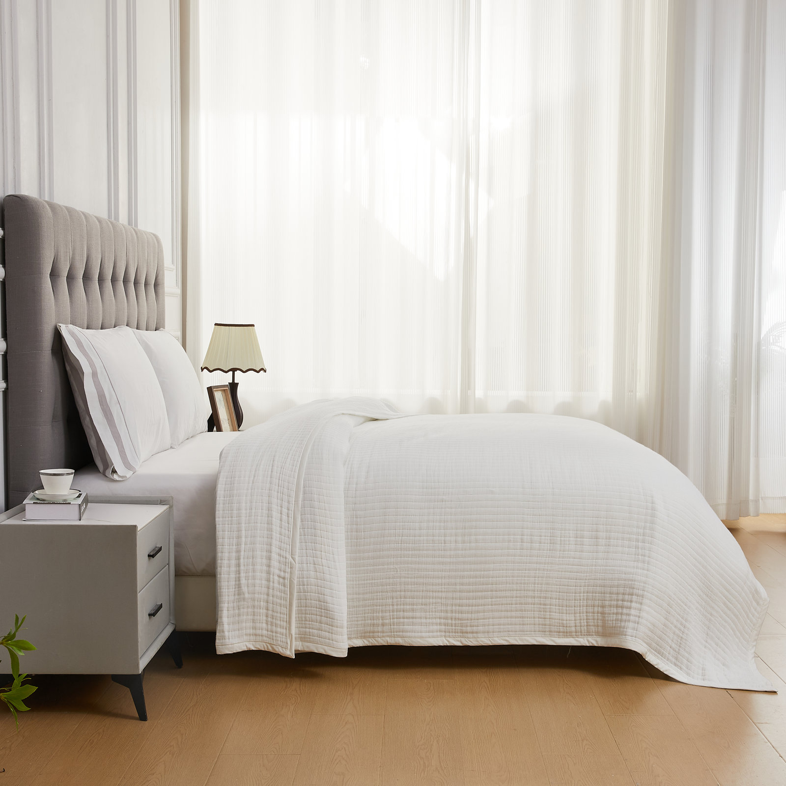 CLOUD COTTON GAUZE BLANKET, White, King