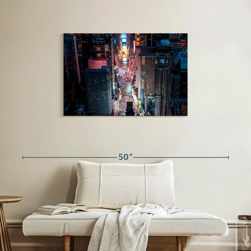 Kavia Times Square After Dark, H 24 po x l 36 po