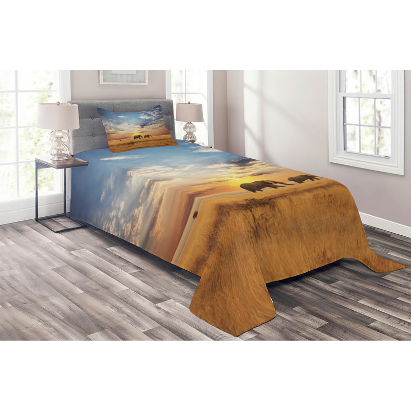 Rustic Polyester Coverlet, Twin Bedspread + 1 Sham