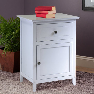 Walhill 14.96'' W Nightstand