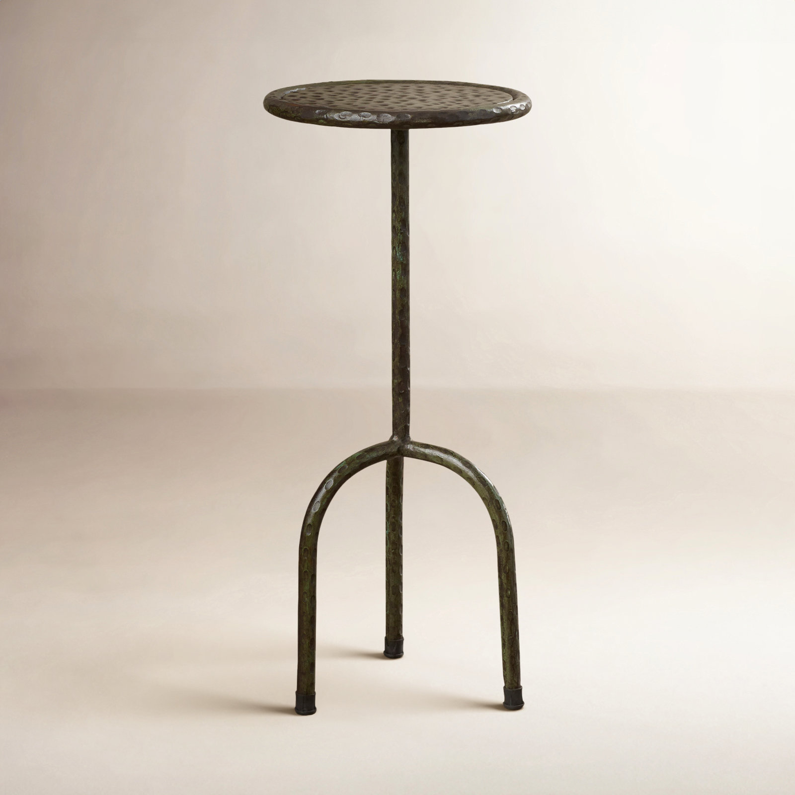 Mortensen 9" End Table