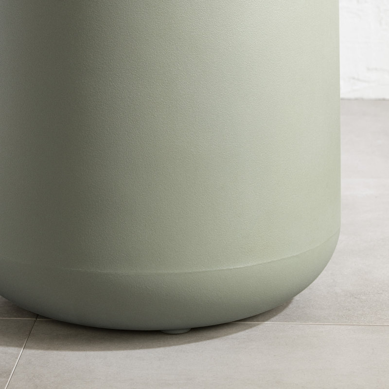 Table d'appoint en plastique Dalya, Sauge vert