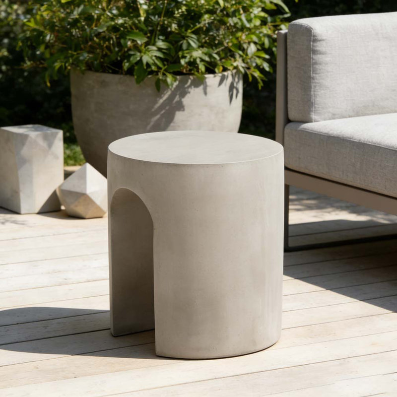 Round with U-Shape Side Table