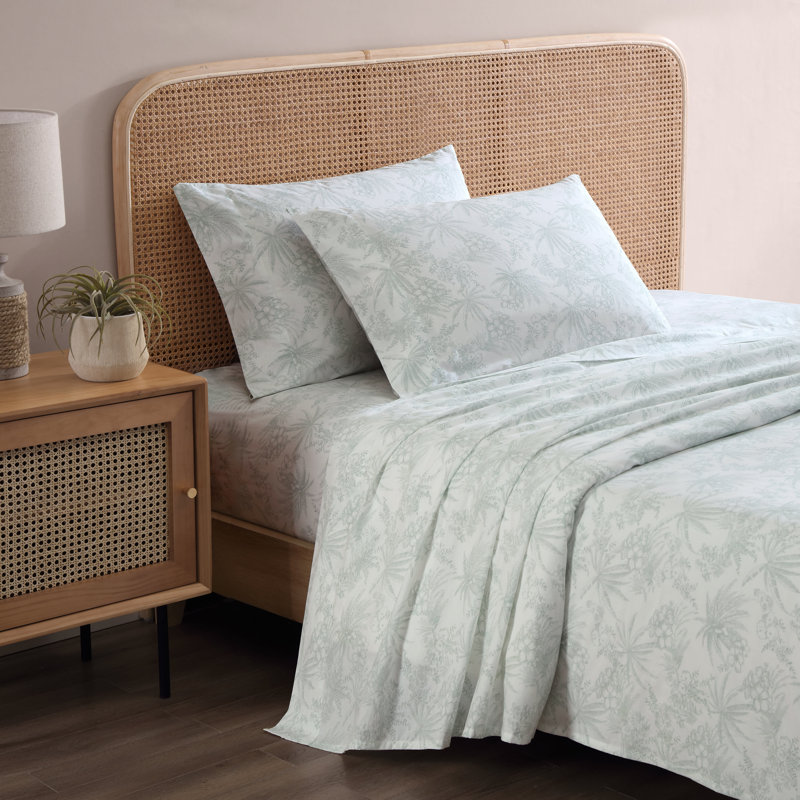 Tommy Bahama Printed Percale Cotton Sheet Set, Queen Sheet Set with 2 Pillowcases, Green Pen and Ink