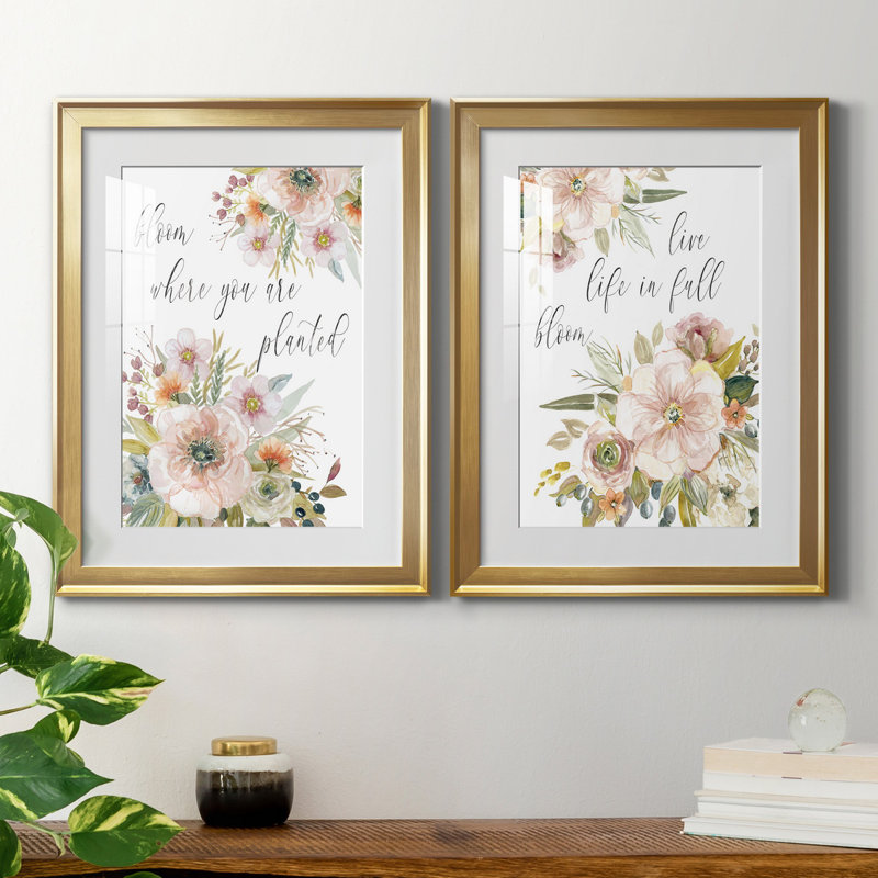 «Peach Bloom I», ensemble de 2 impressions, Blanc, Papier encadré doré, H 22,5 po x l 61 po x P 1,5 po