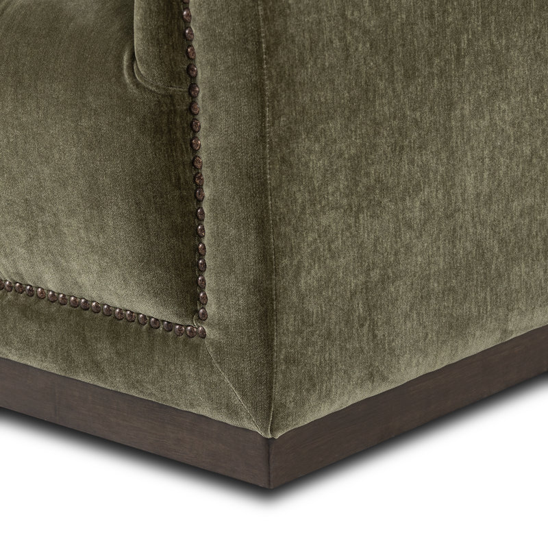 Maxx Sofa, Amici Moss