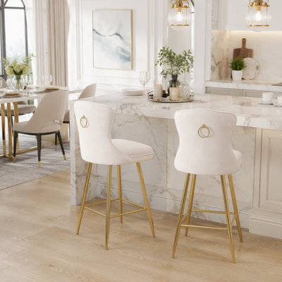 Ensemble de 2 tabourets de bar, tabourets de bar à hauteur de comptoir en velours avec pieds en métal, garniture capitonnée et têtes de clous, chaises de bar à oreilles pour le pub de l'îlot de cuisine, gris