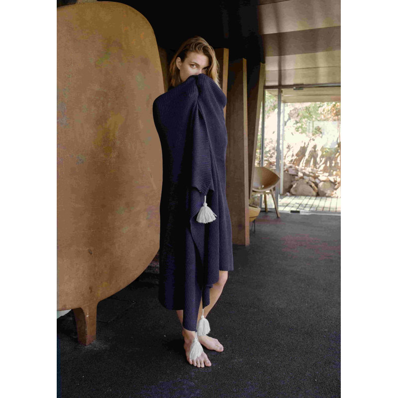 Xaragua Throw Blanket, Blue