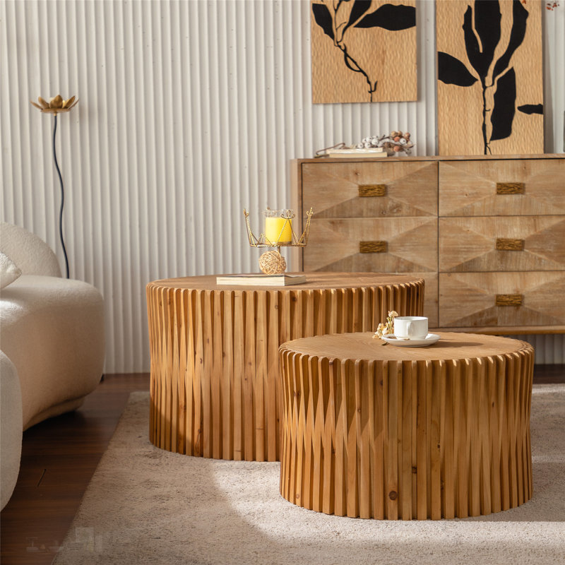 Ensemble de charmantes tables basses de style rétro avec motif texturé en relief pour diverses pièces et une utilisation polyvalente