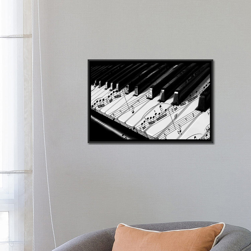 Piano - peinture sur toile, Toile avec cadre noir, H 18 po x l 26 po x P 1,5 po