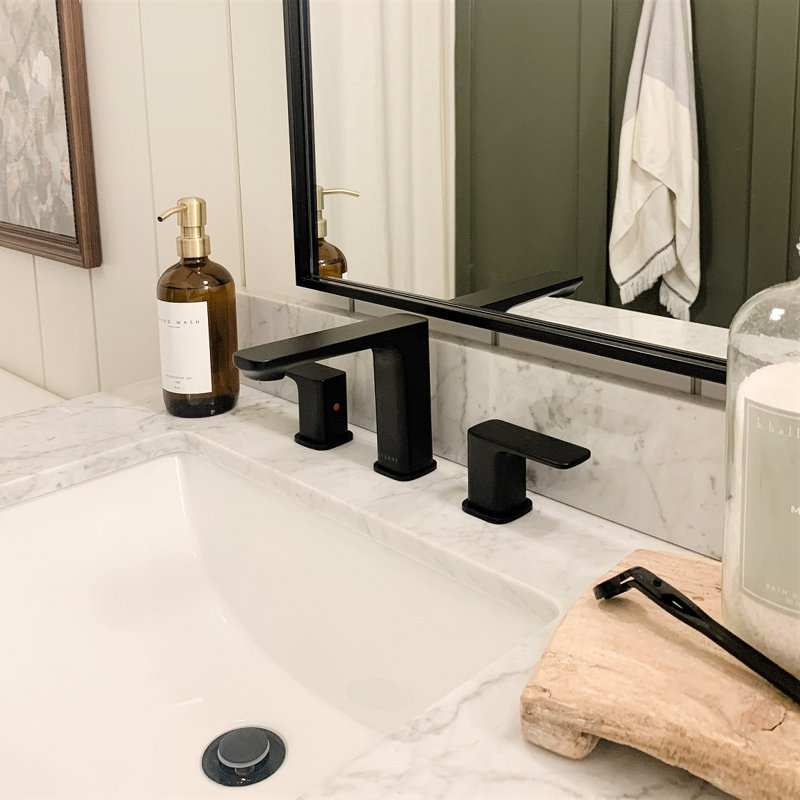 Robinet de salle de bain espacé avec ensemble de bonde Lulani, Noir mat