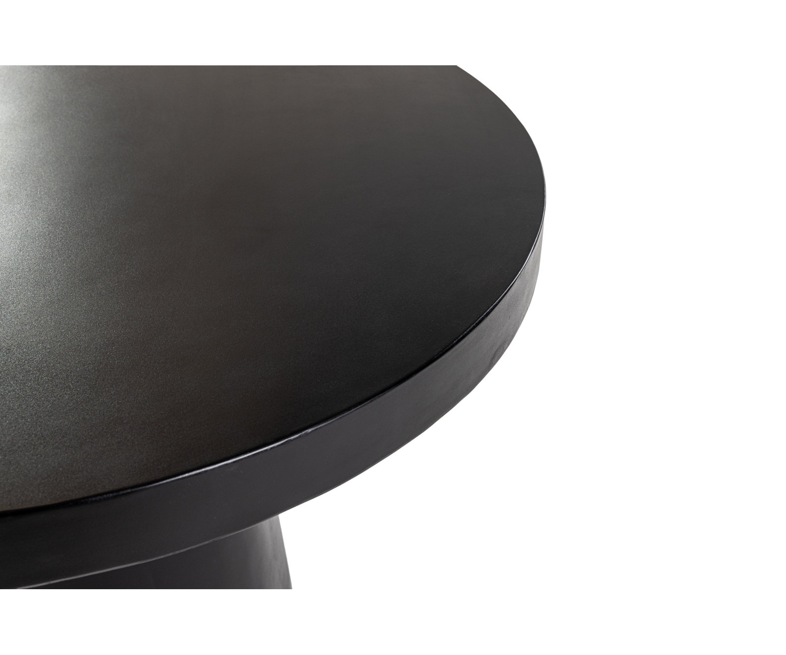 Prevelly 43" Concrete Round Dining Table, Black