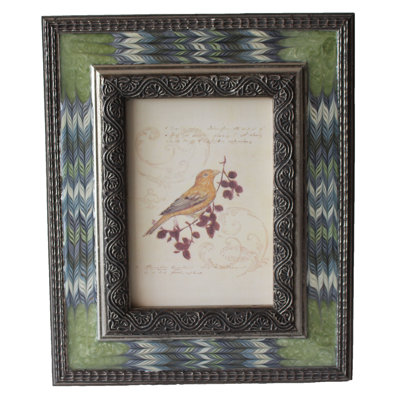 Wood Embossed Picture Frame