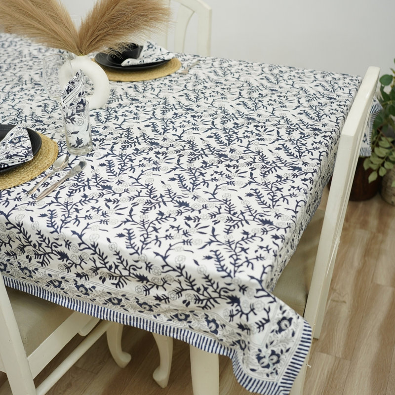 Housse de table imprimée à la main - Élégante décoration de salle à manger Shehjan, L 90 po x P 60 po