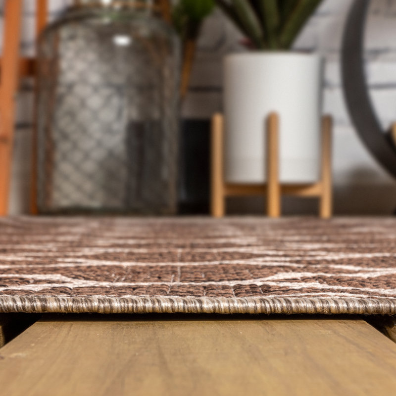 Hague Moroccan Trellis Textured Weave Espresso/Taupe Indoor/Outdoor Rug, Rectangle 6' x 9'