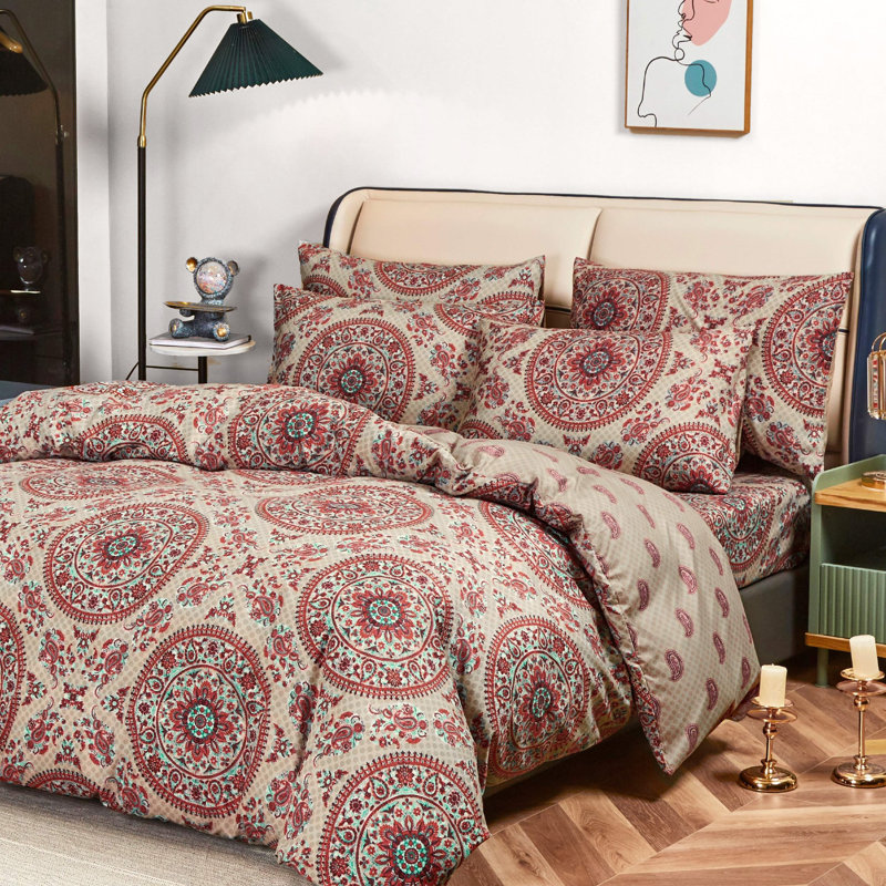 Sunshine Festival Polyester Damask Duvet Cover, California King