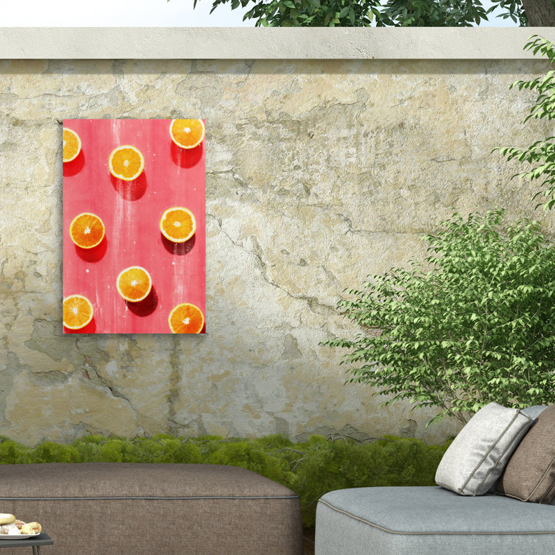 «Bolologic Fruit 5» sur toile, H 32 po x l 22 po