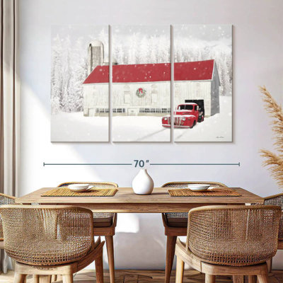 Lilie Wyoming Christmas Barn