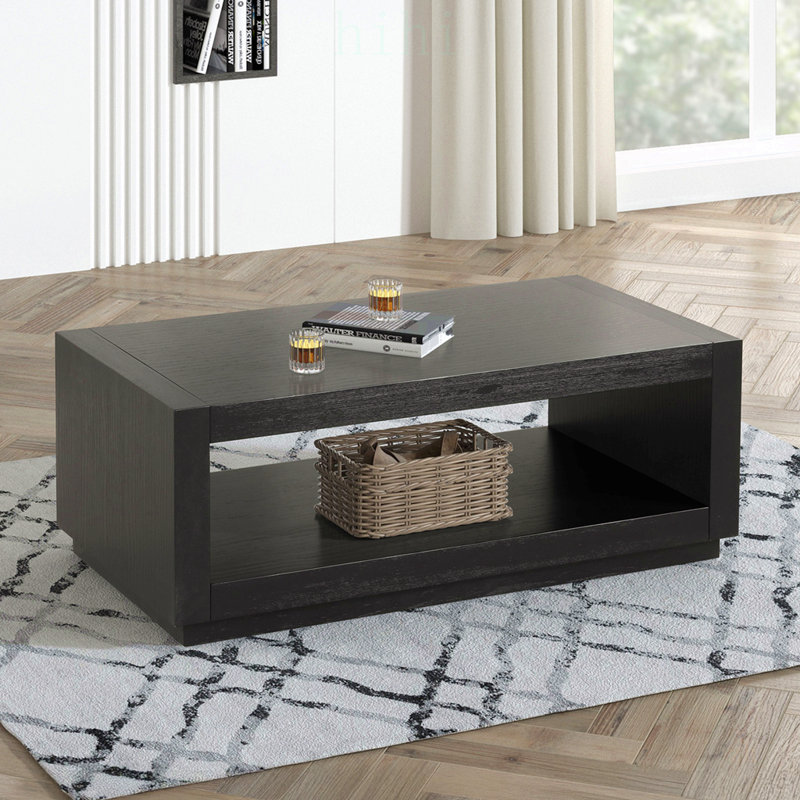 Table basse triangulaire de style contemporain avec rangement inférieur et élégant plateau en marbre, idéale pour les salons modernes.