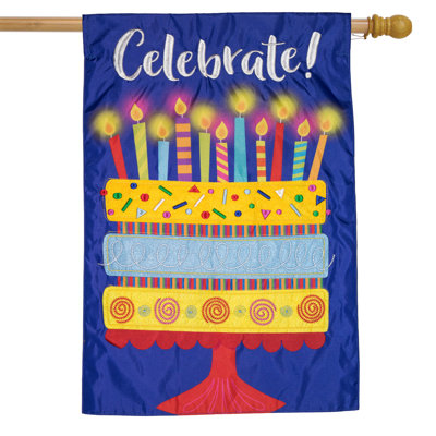 Drapeau de maison Celebrate Cake Applique