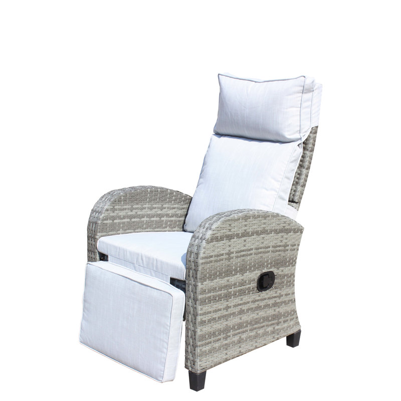 Outdoor Wicker Recliner Chair With Adjustable Backrest And Armrests,All Weather Conversation Chairs , For Courtyard Swimming Pool Balcony