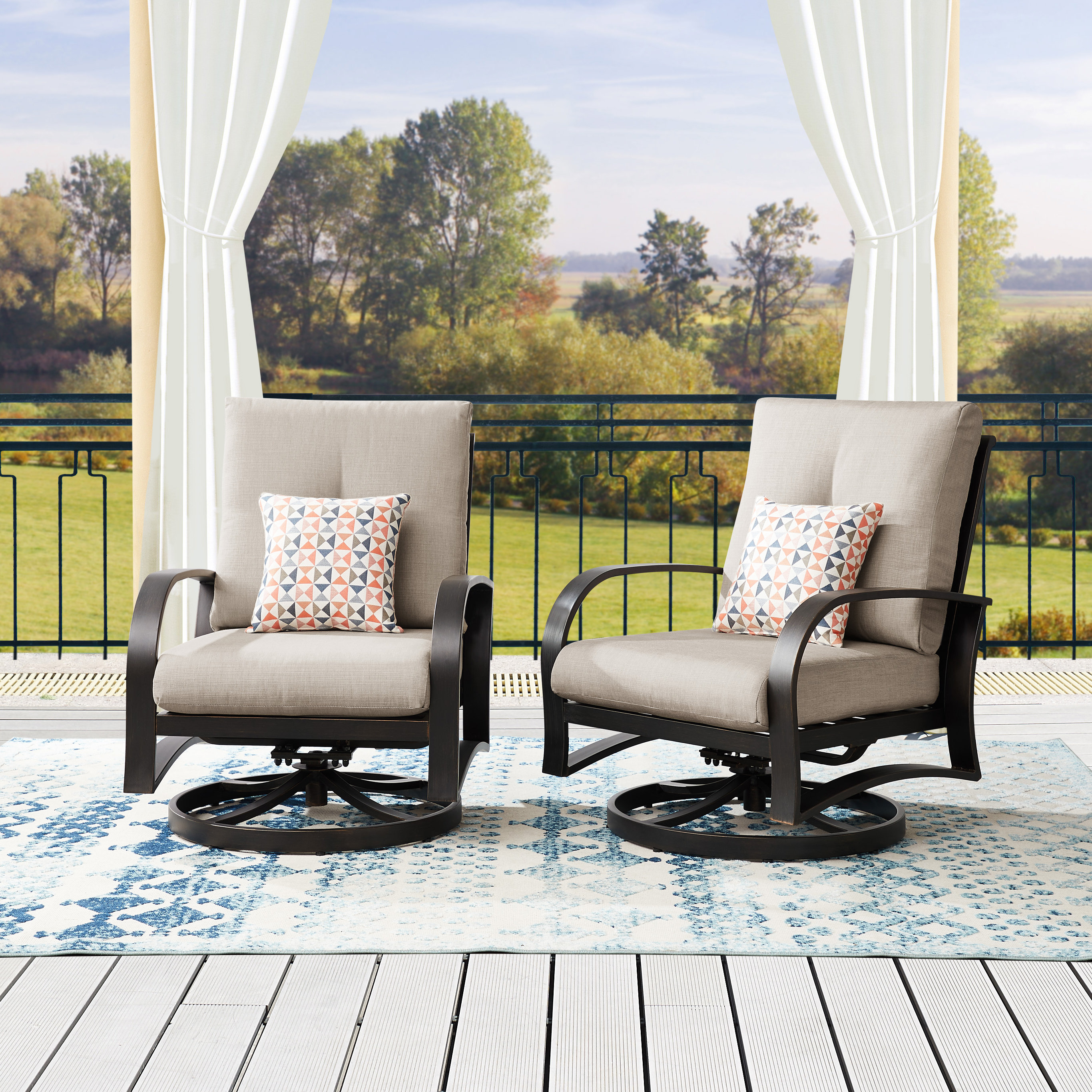 Peak Home Furnishings Chamber Patio Aluminum Swivel Chair with