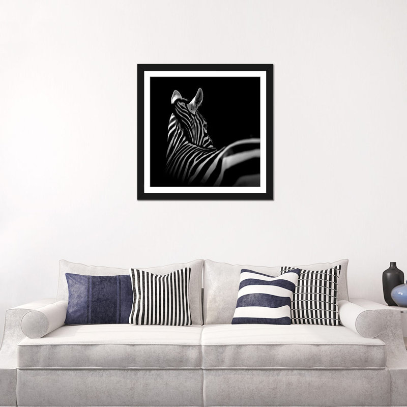 « zèbre i », reproduction de photo sur toile, H 16 po x l 16 po x P 1 po, Papier d'art encadré noir, Blanc