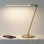 Lampe de bureau à DEL industrielle 20 po Libra, abat-jour réglable, port USB-C et gradateur à bouton tactile