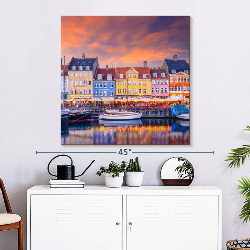 Nicci Copenhagen, soirée charmante à Nyhavn, H 33 po x l 33 po