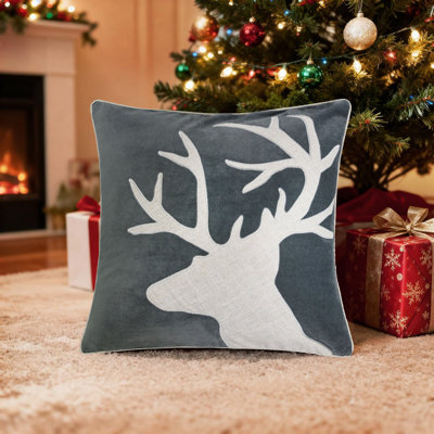 Coussin en velours de 20 po x 20 po, fibre de polyester au lieu du noyau, très doux.